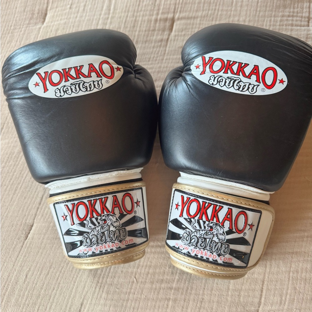 Yokkao Muy Thai Gloves